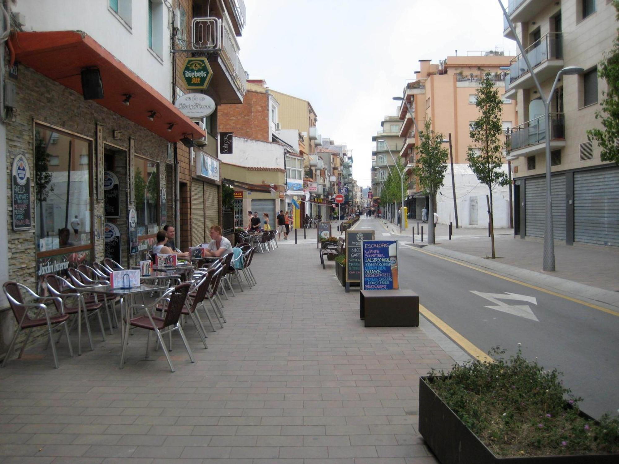 Pension Casa Austria กาเลญา ภายนอก รูปภาพ