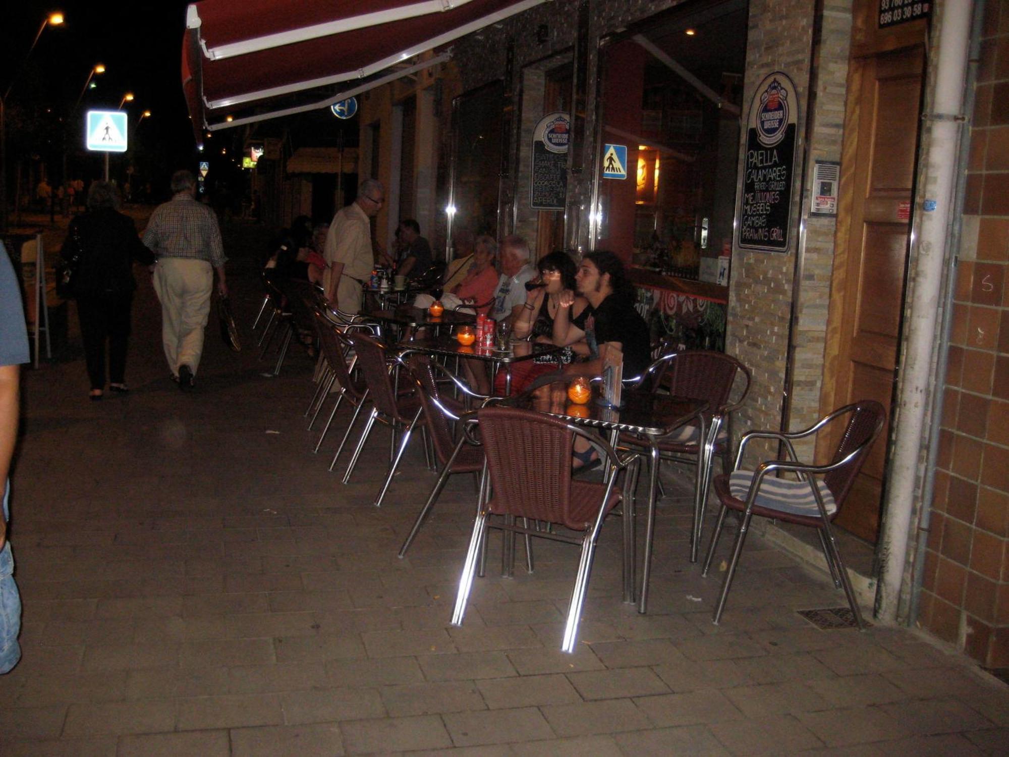 Pension Casa Austria กาเลญา ภายนอก รูปภาพ