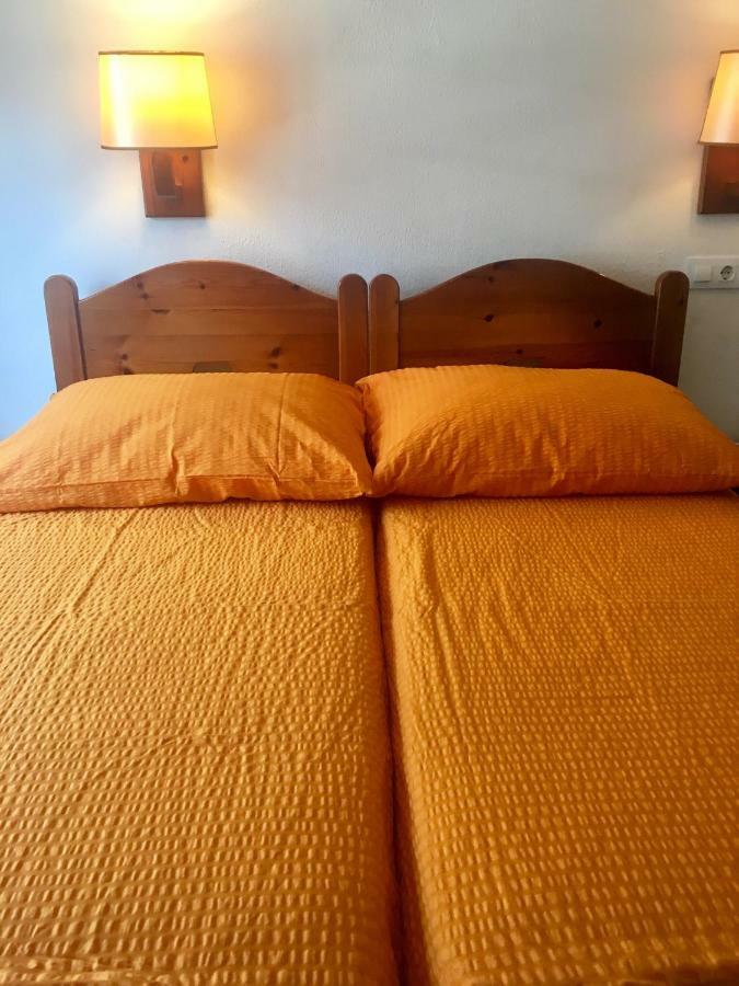 Pension Casa Austria กาเลญา ภายนอก รูปภาพ